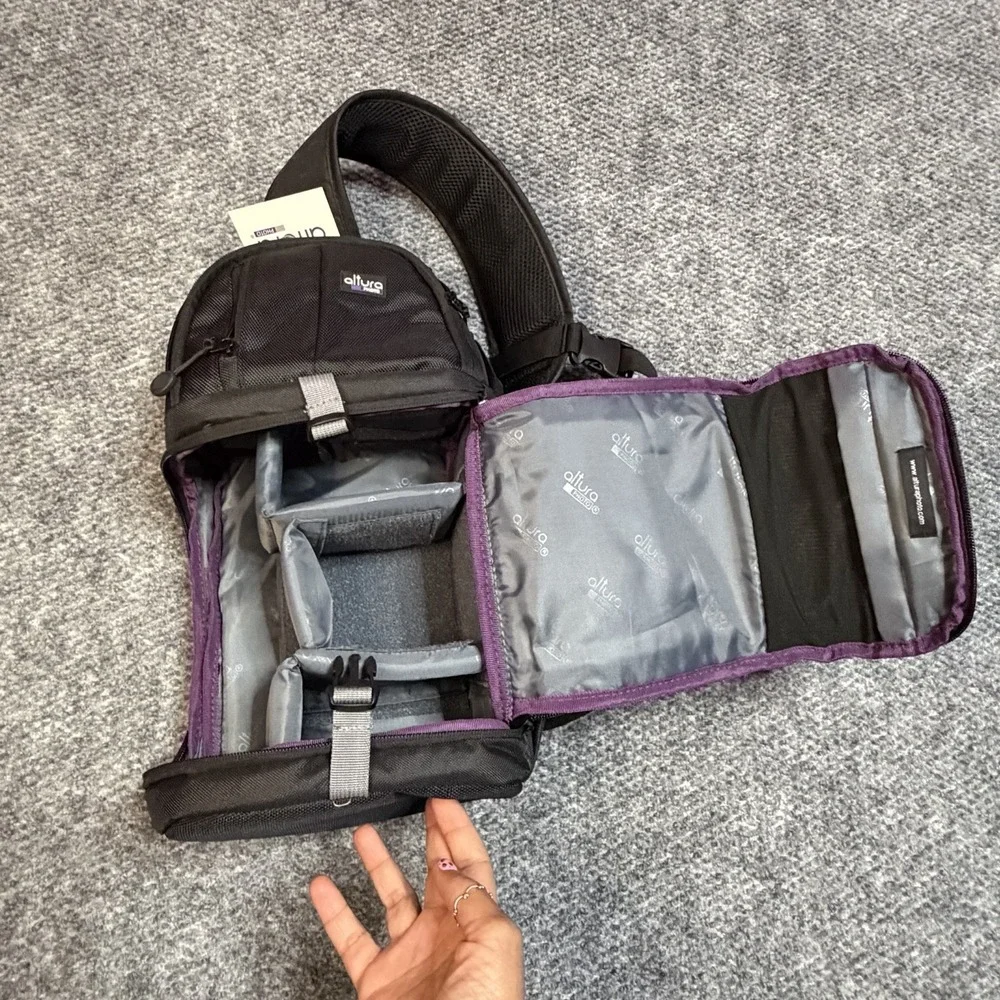 NWT ALTURA Photo Camera Sling Bag Black Crossbody Photographer Backpack Medium
